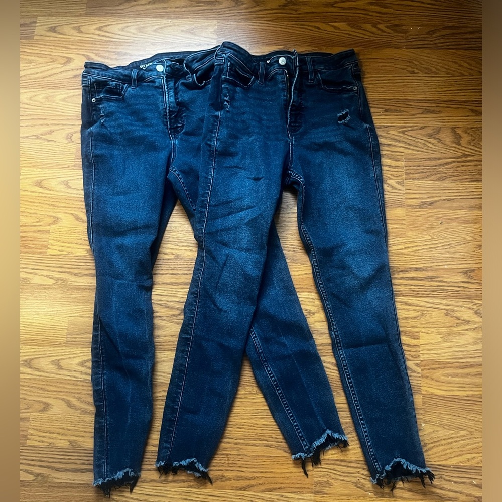 Two (2) Old Navy Rockstar High Rise Skinny Jean - Distressed Ankle